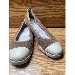 Ugg  Suede TAN Rubber Toe Slip On Loafers Comfort Casual Shoes Women’s Sz 8